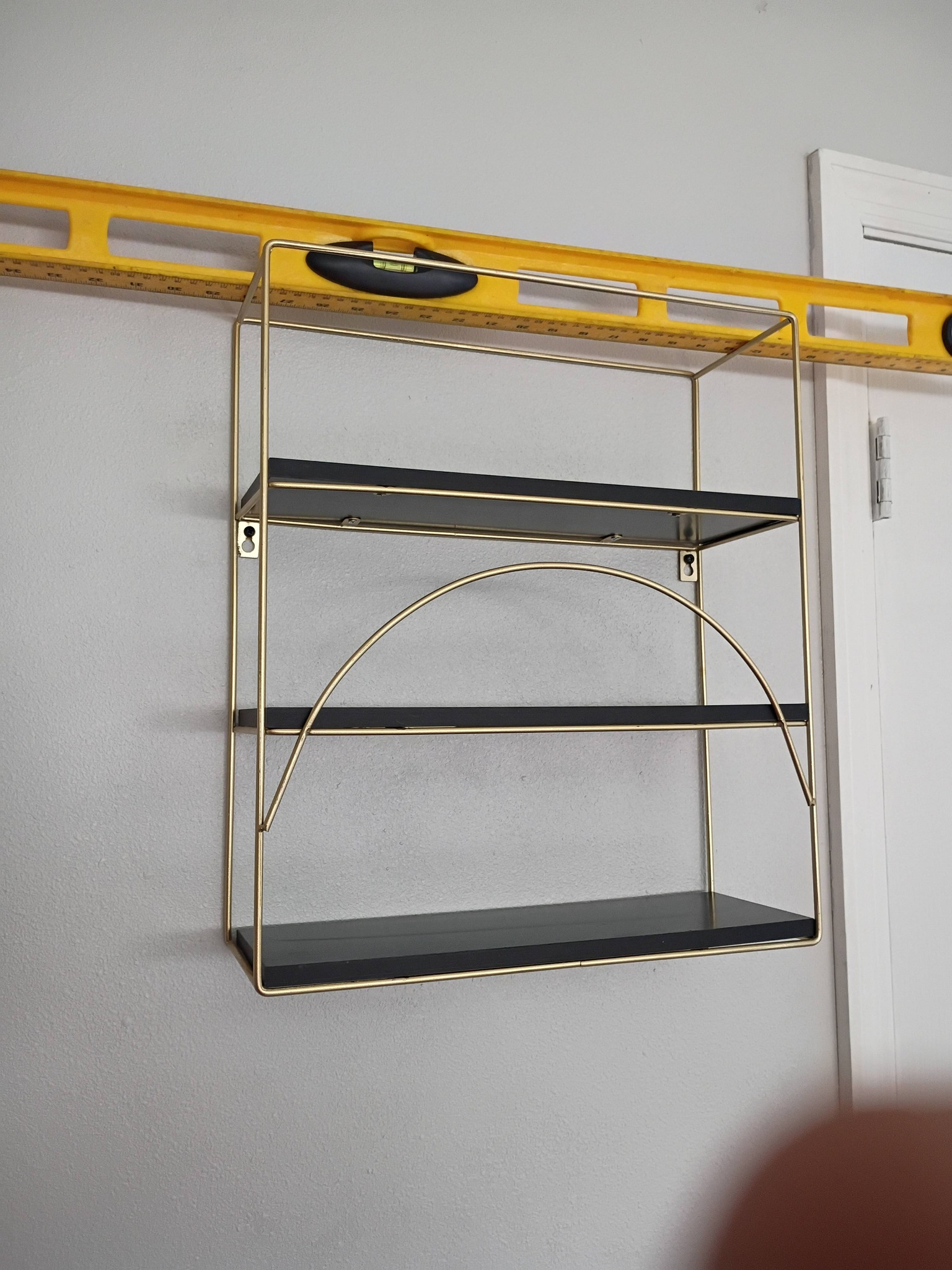 Shelf installation